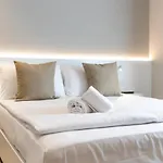 Residenza Betteloni דירה *