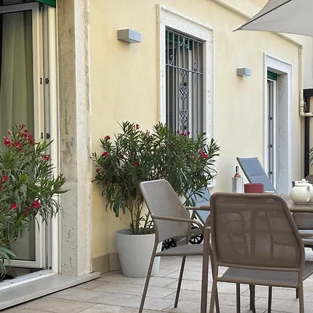 公寓 Residenza Betteloni *